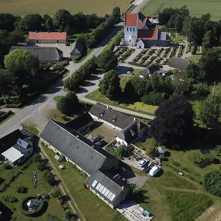 Staevnegaarden Guest house Flodstrup