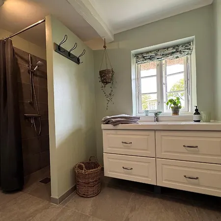 Staevnegaarden Guest house 3*